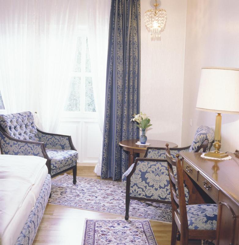 Schlosshotel Kurfuerstliches Amtshaus Dauner Burg Екстериор снимка