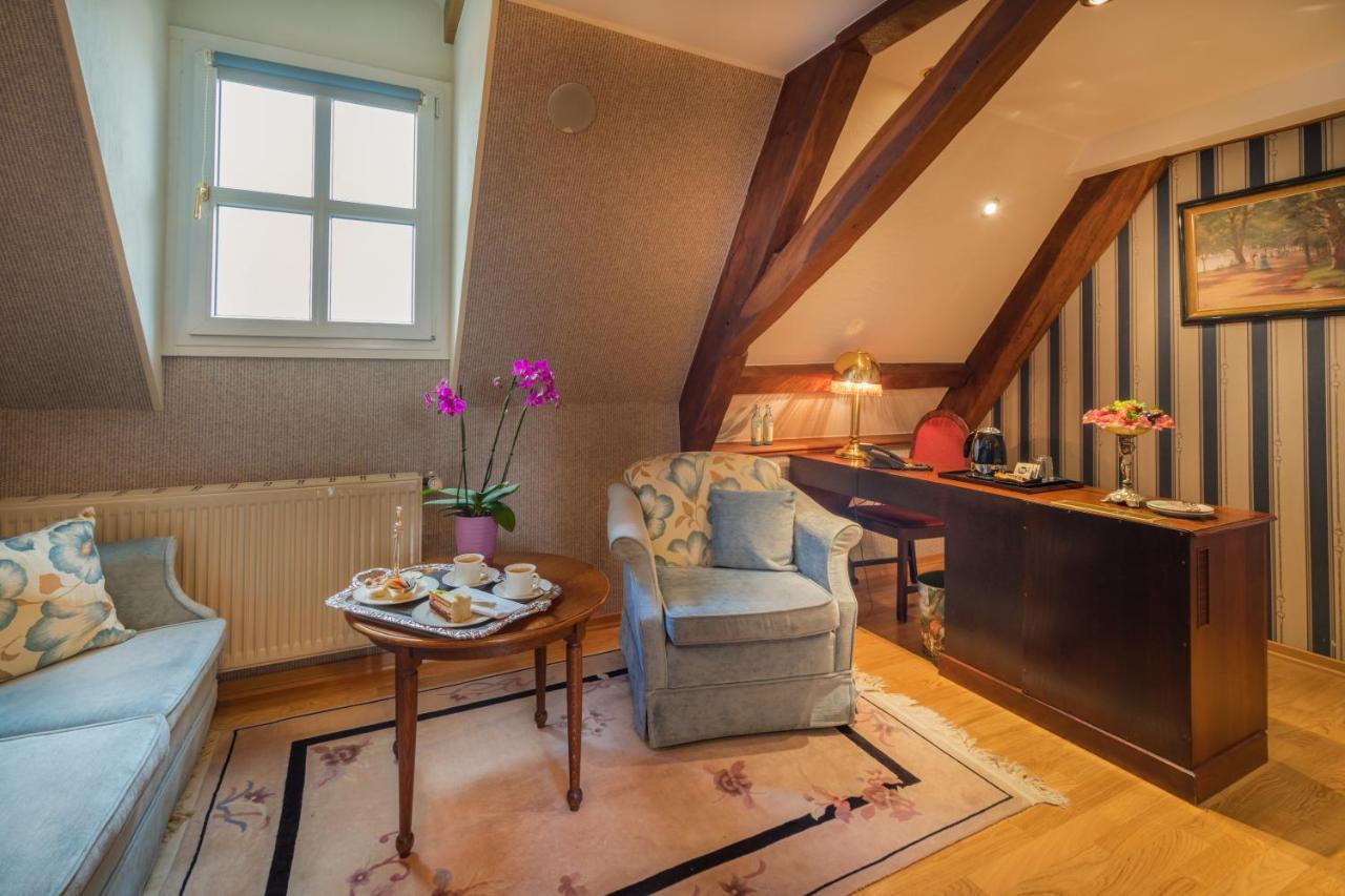 Schlosshotel Kurfuerstliches Amtshaus Dauner Burg Екстериор снимка