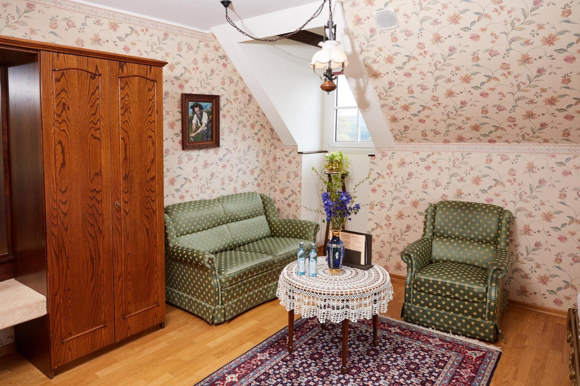 Schlosshotel Kurfuerstliches Amtshaus Dauner Burg Екстериор снимка