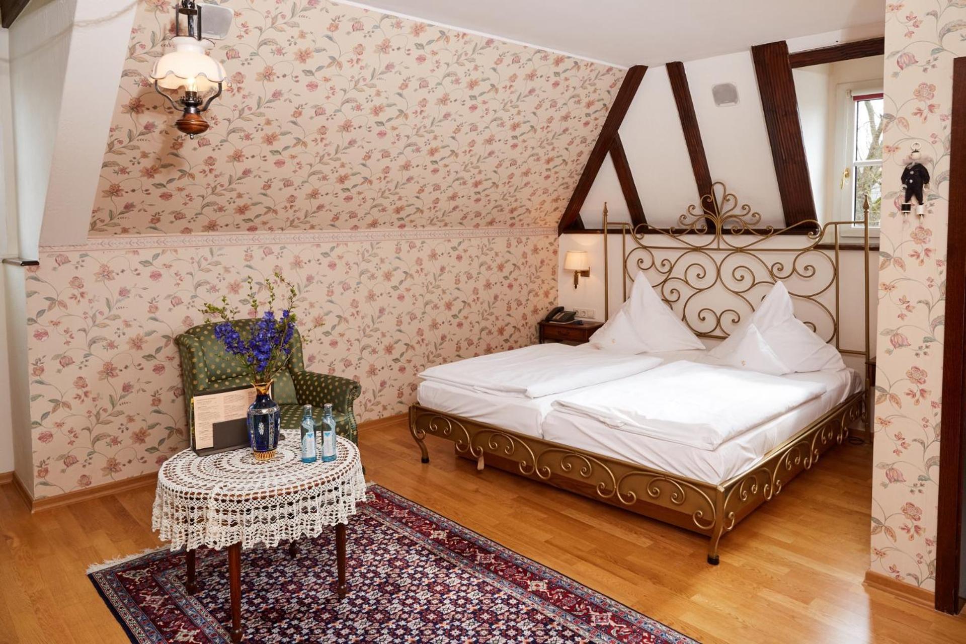 Schlosshotel Kurfuerstliches Amtshaus Dauner Burg Екстериор снимка
