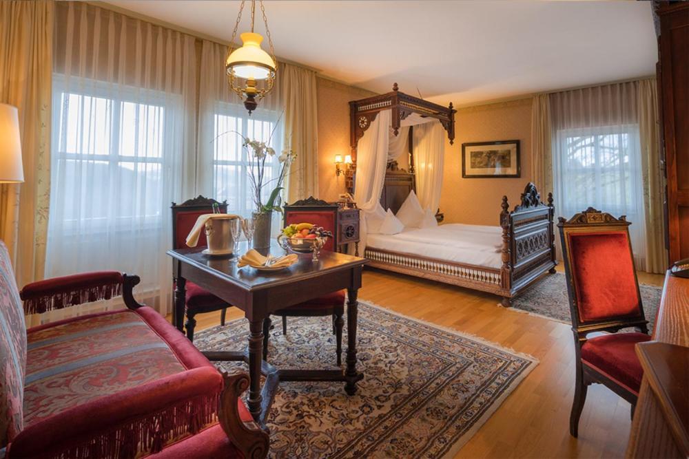 Schlosshotel Kurfuerstliches Amtshaus Dauner Burg Екстериор снимка