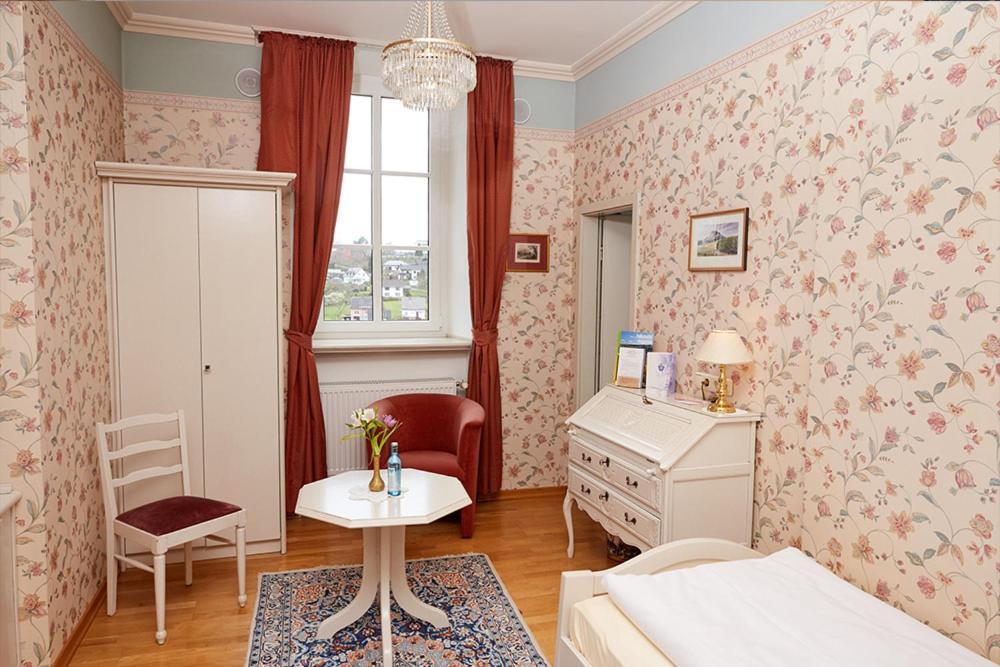 Schlosshotel Kurfuerstliches Amtshaus Dauner Burg Екстериор снимка