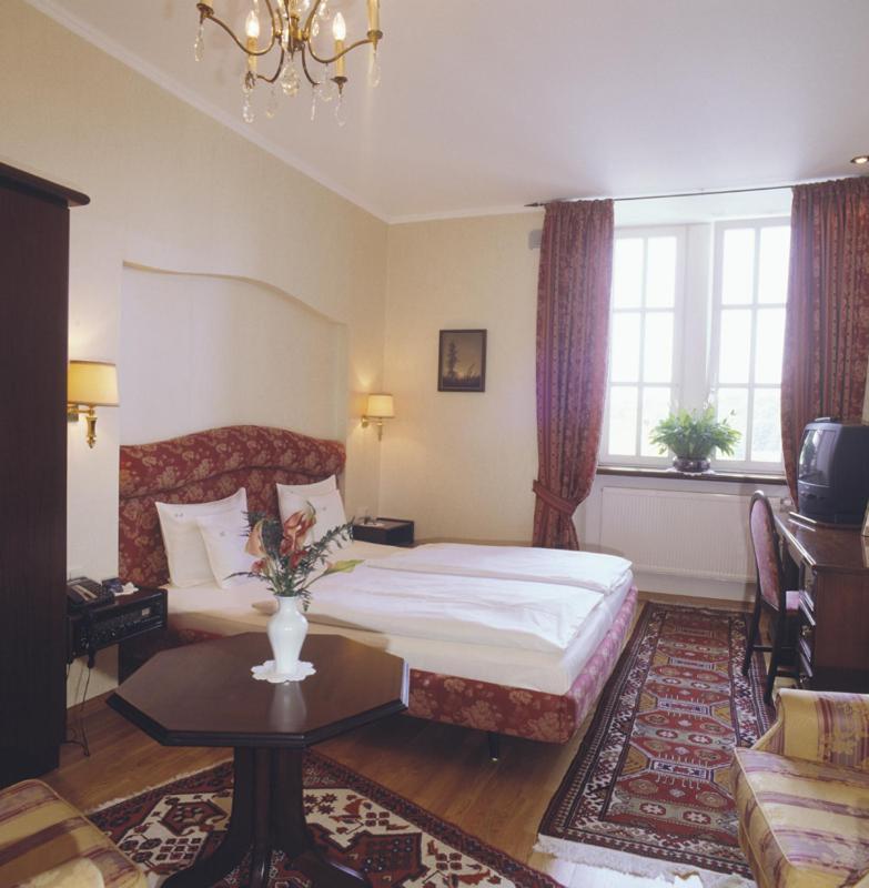 Schlosshotel Kurfuerstliches Amtshaus Dauner Burg Екстериор снимка