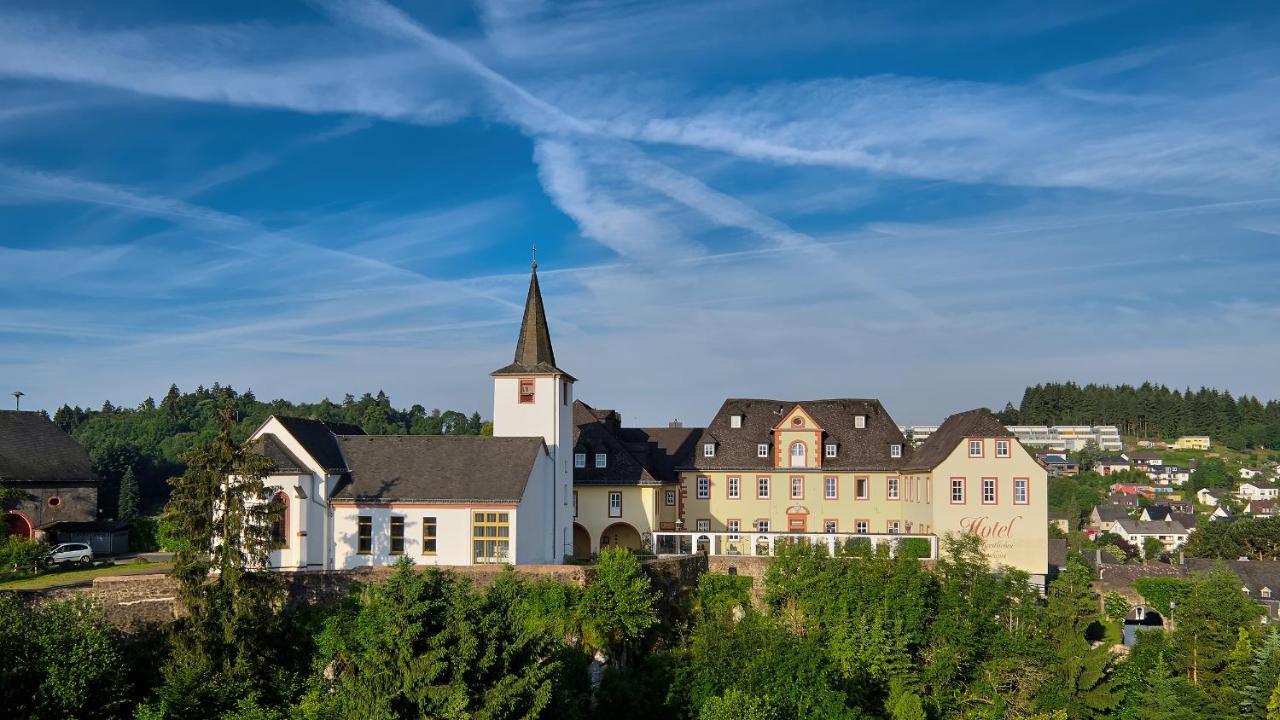 Schlosshotel Kurfuerstliches Amtshaus Dauner Burg Екстериор снимка